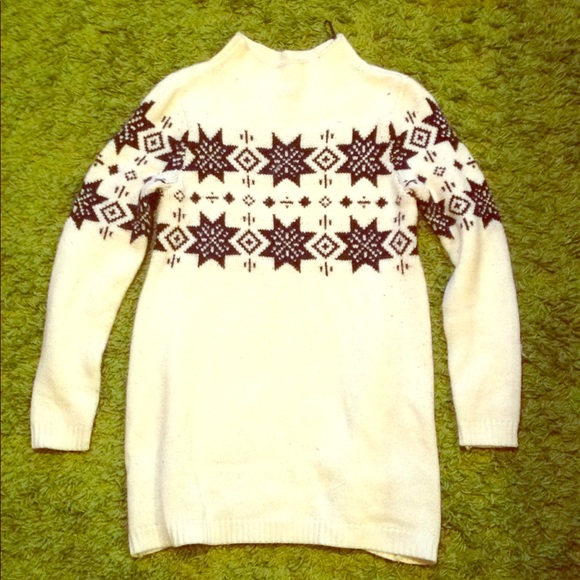 H&m cute festive sweater - Picture 1 of 4